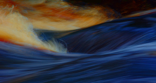 Vid floden. fototapet