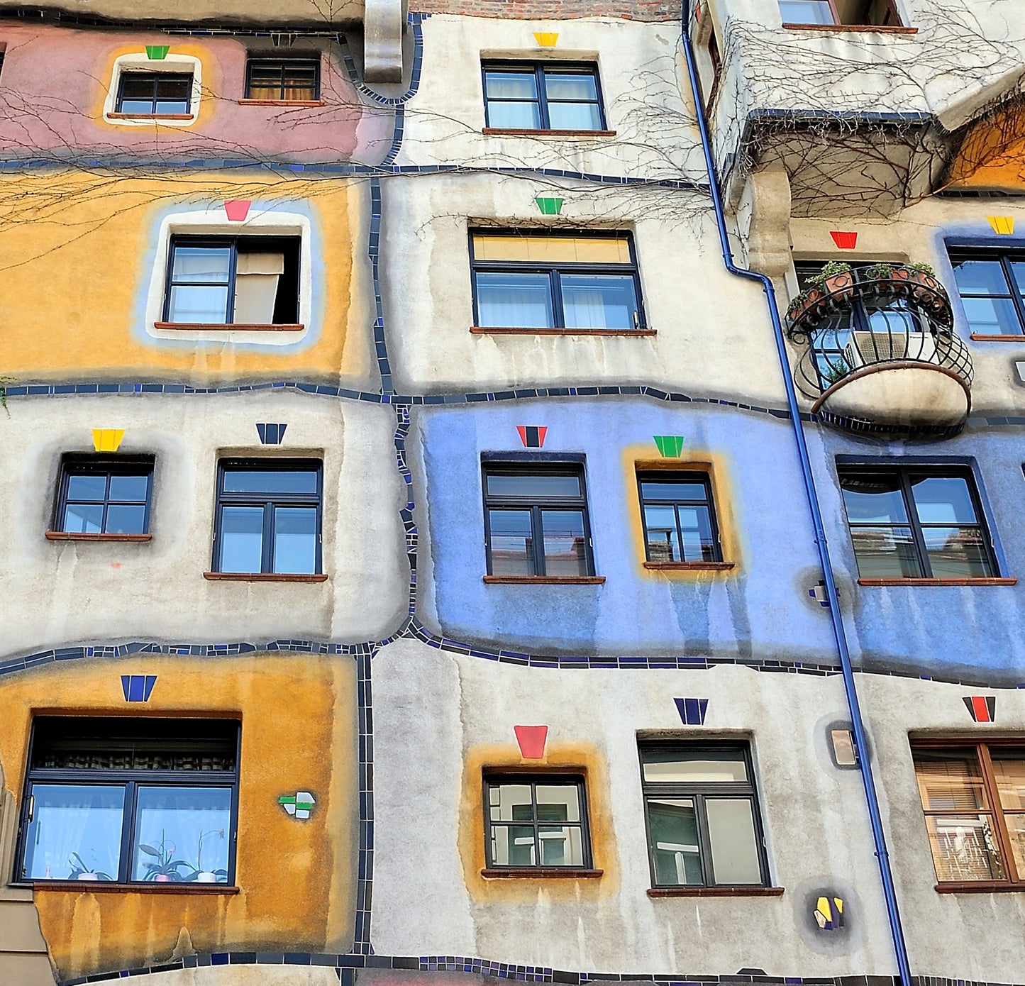 Windows of Hundertwasser fototapet