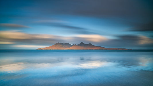 An epic sunrise in Eigg fototapet