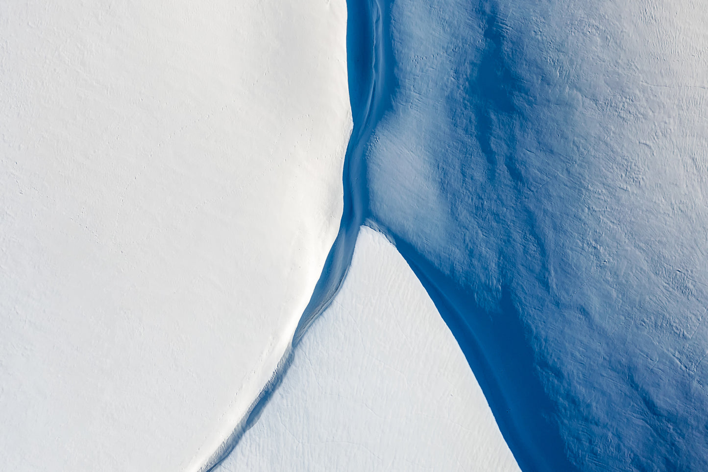 White and Blue fototapet