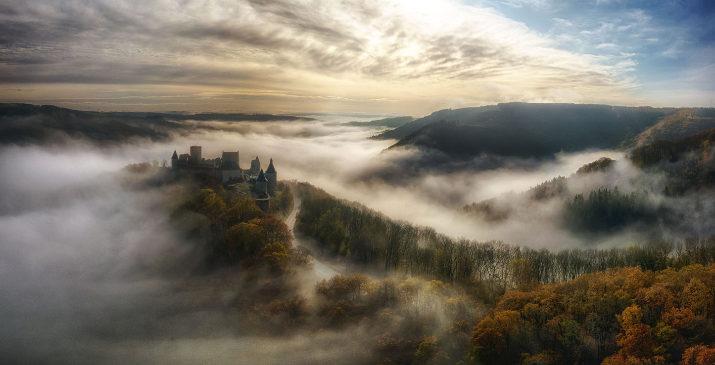 Château de Bourscheid fototapet